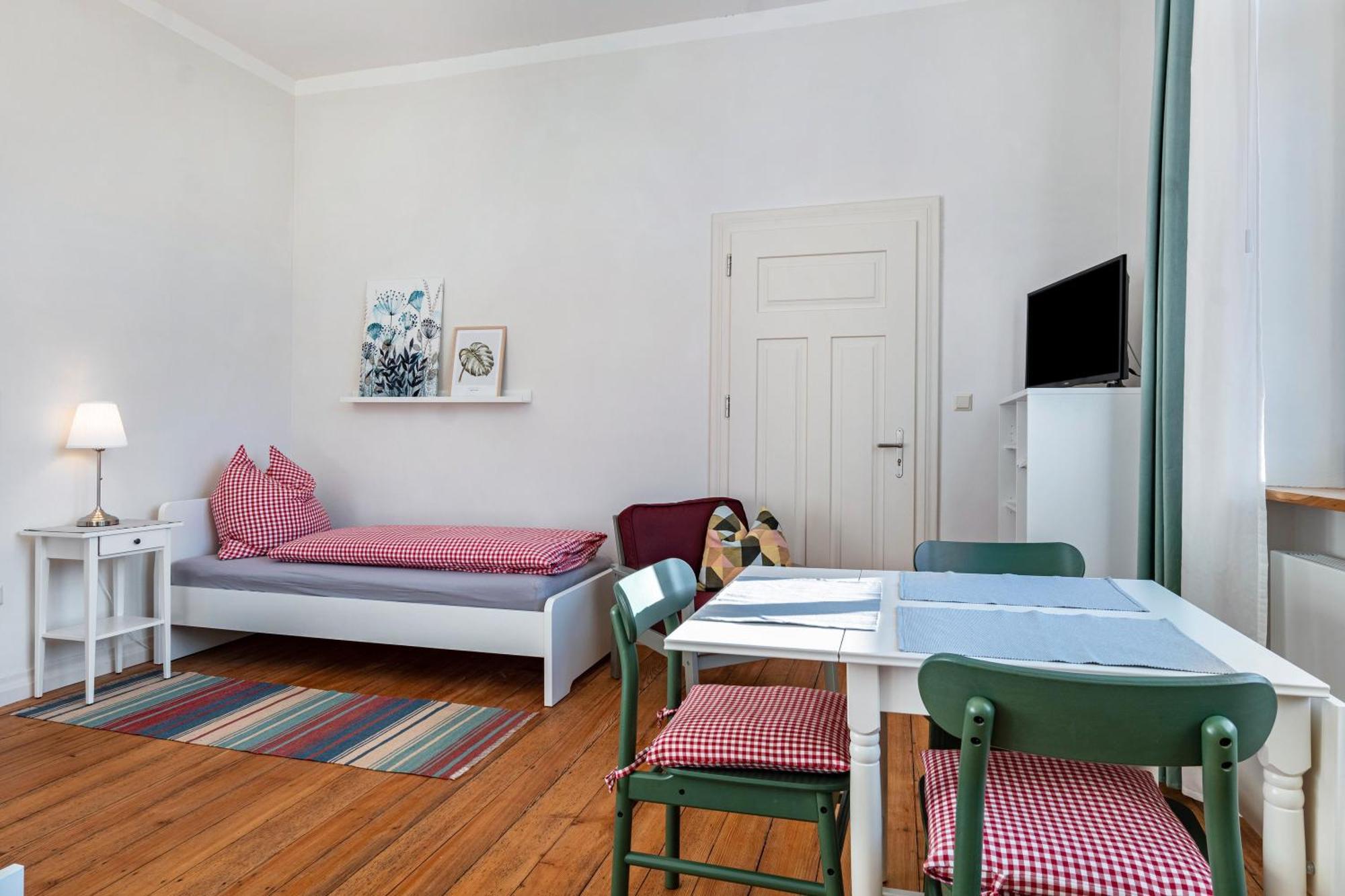 Appartement Bahnhof Grombach à Bad Rappenau Extérieur photo
